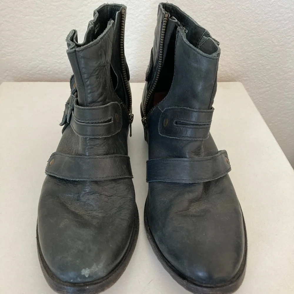 H by Hudson black booties - Picture 4 of 5